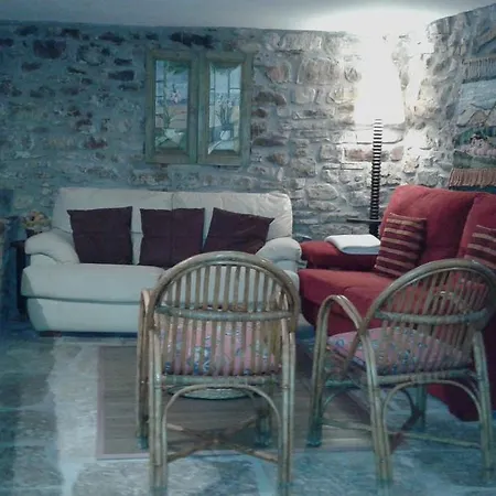 Casa Rural Urbe Ferienhaus Campodarbe