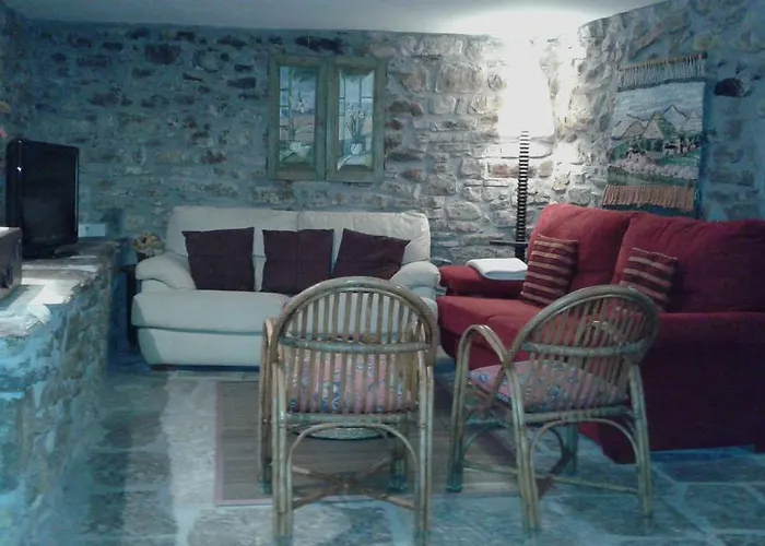 Casa Rural Urbe Ferienhaus Campodarbe